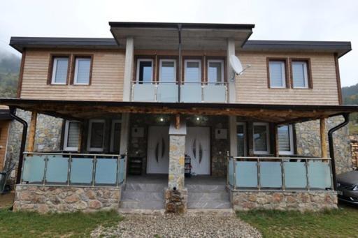 Villa Giti Boge Eksteriør billede